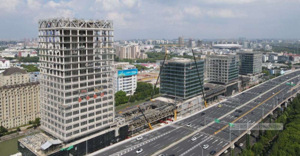 23c4f3fcd7-4f21-45fa-88c4-eb8d44ad12c6